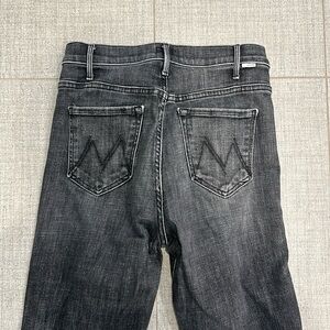 Mother denim the Hustler Ankle fray 27